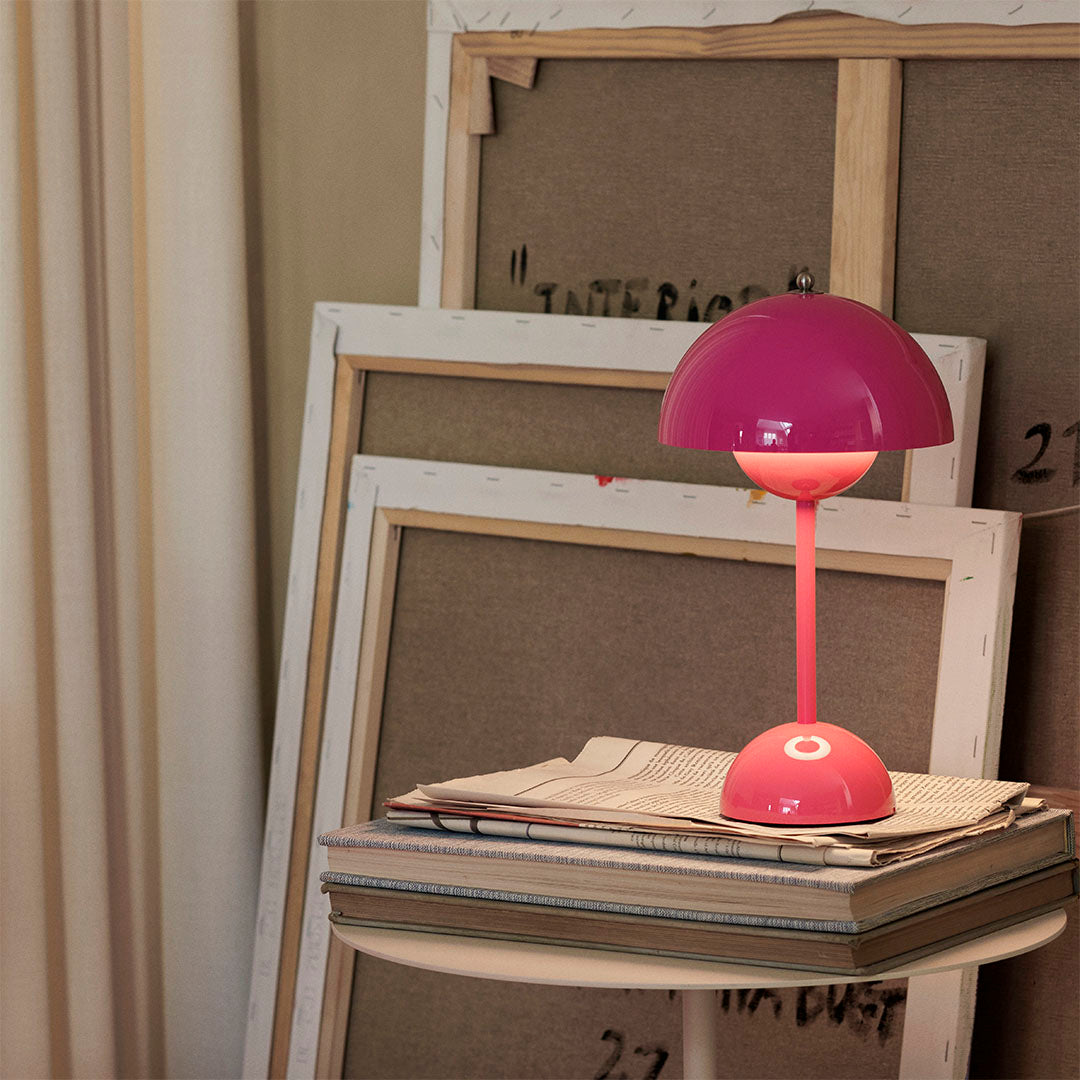 &Tradition, Flowerpot Portable Table Lamp VP9, Cobalt Blue, Table / Task, Verner Panton