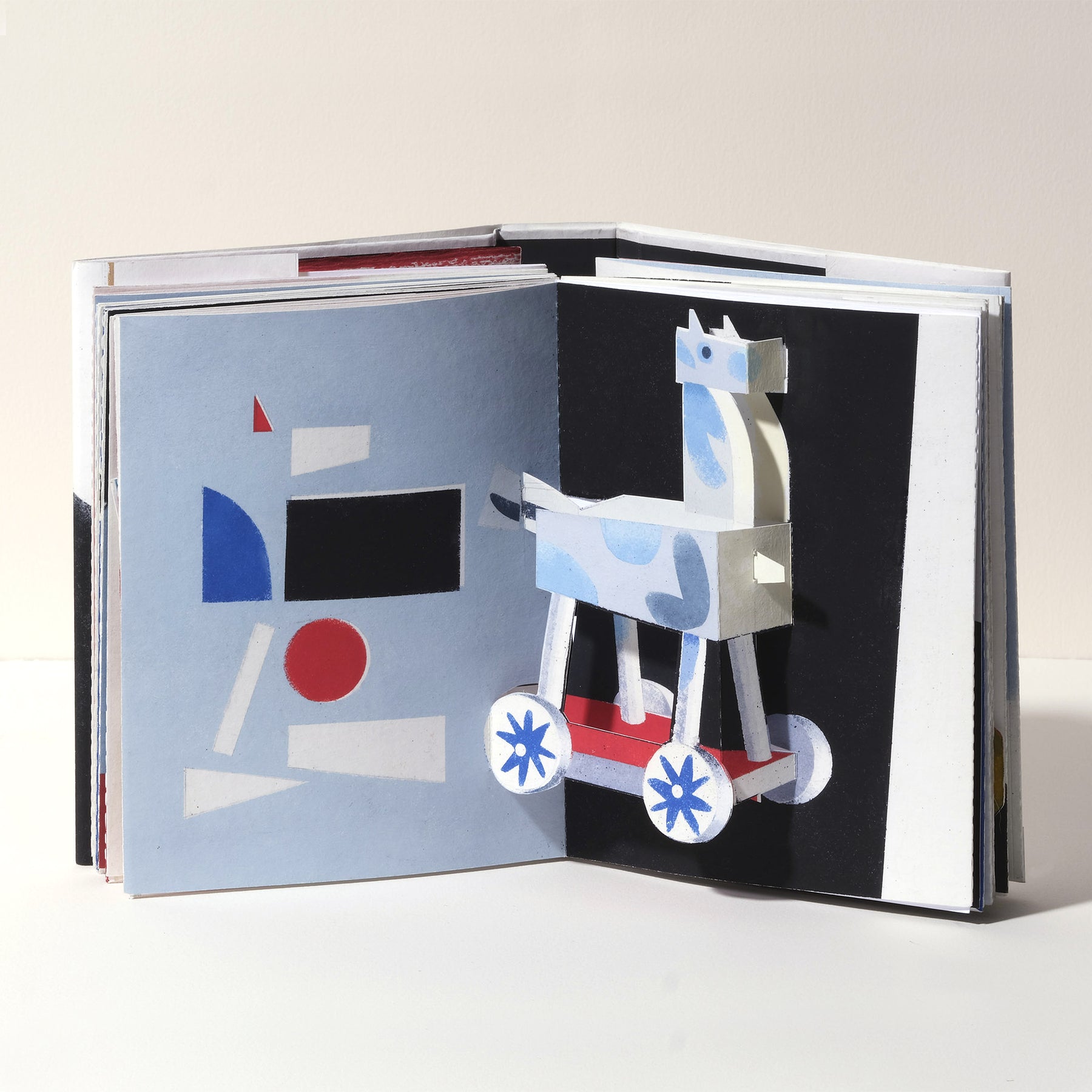 IC Design, Gérard Lo Monaco Jeux D'enfance Pop-Up Book,