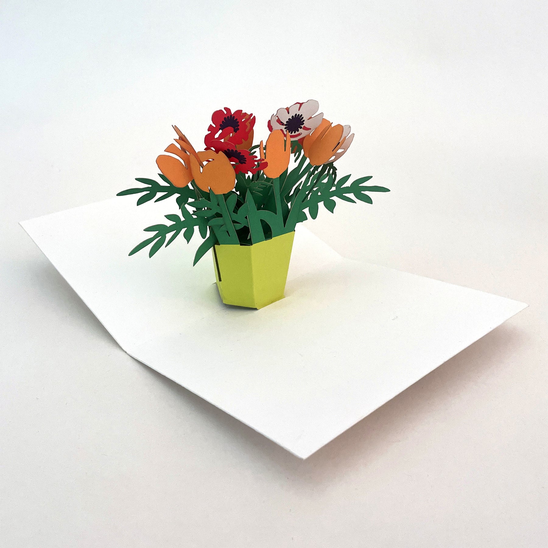 IC Design, Maike Biederstaedt Brilliant Bouquet Pop Up Card, Notecard,