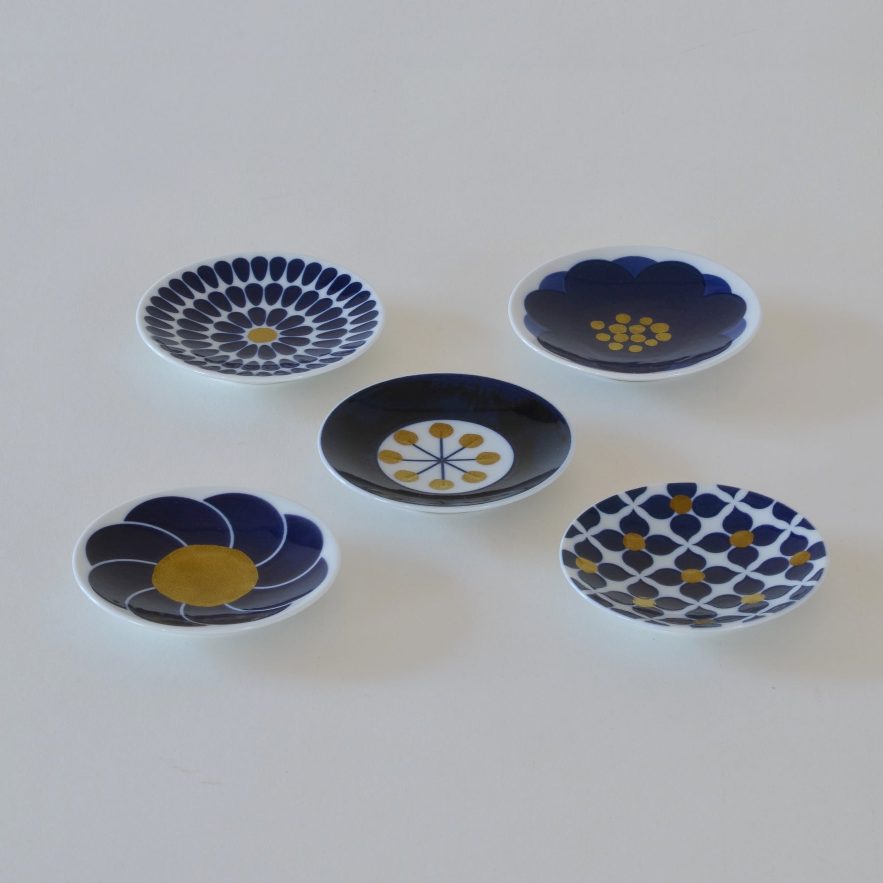 Kihara, Bean Plates Set of 5, Plates & Bowls,