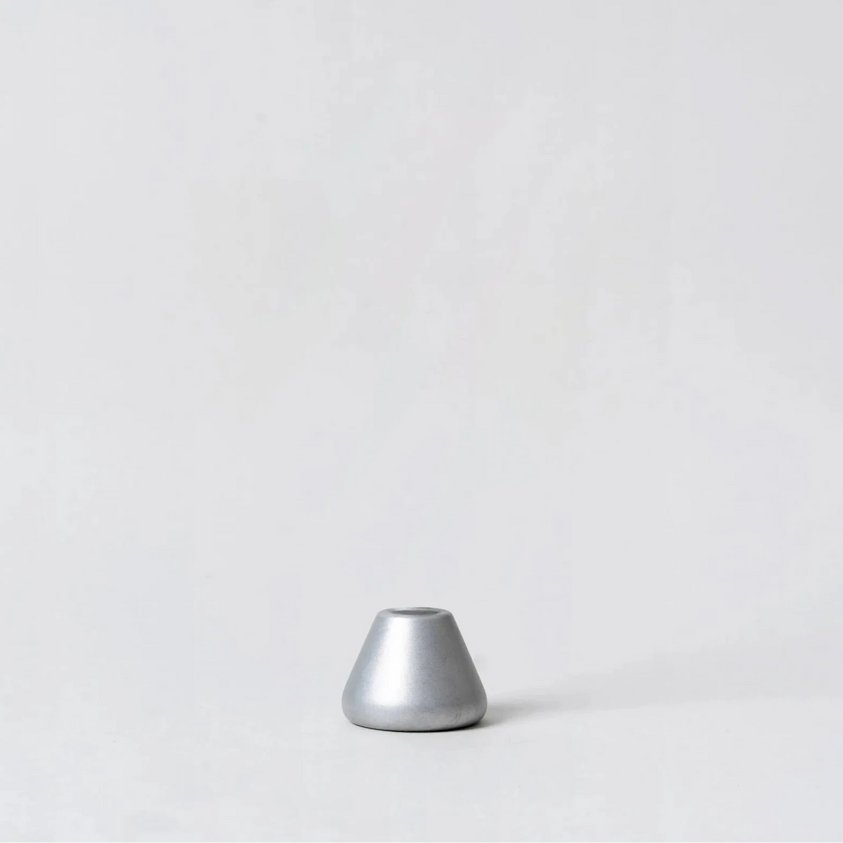 Lazlo Drop Stand Aluminum