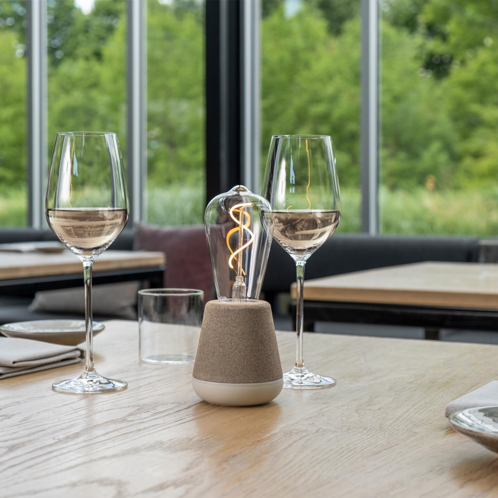 One Table Light