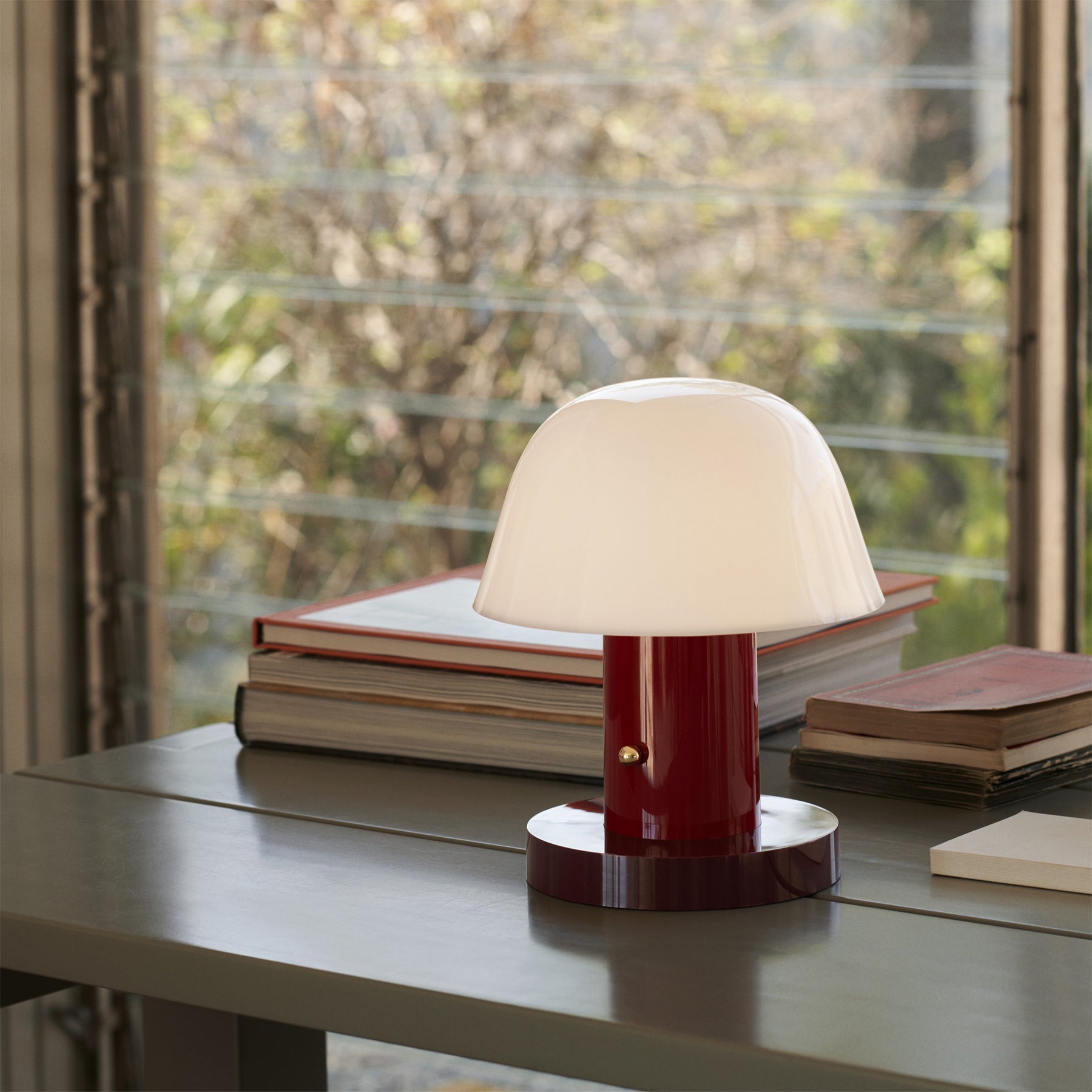 &Tradition, Setago Portable Lamp JH27, Maroon and Grape, Table / Task,