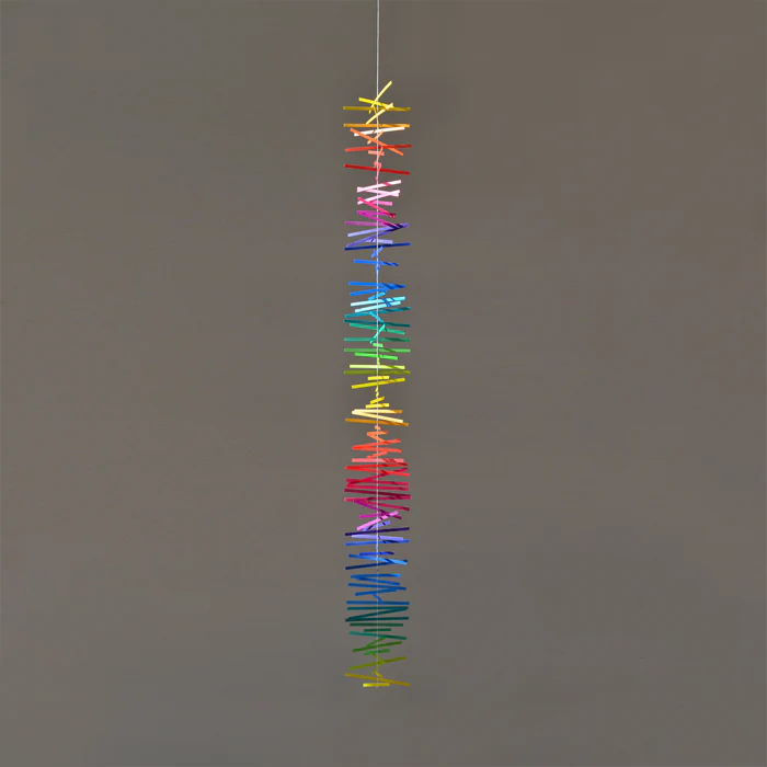 Mini Spektral Garland 23 in