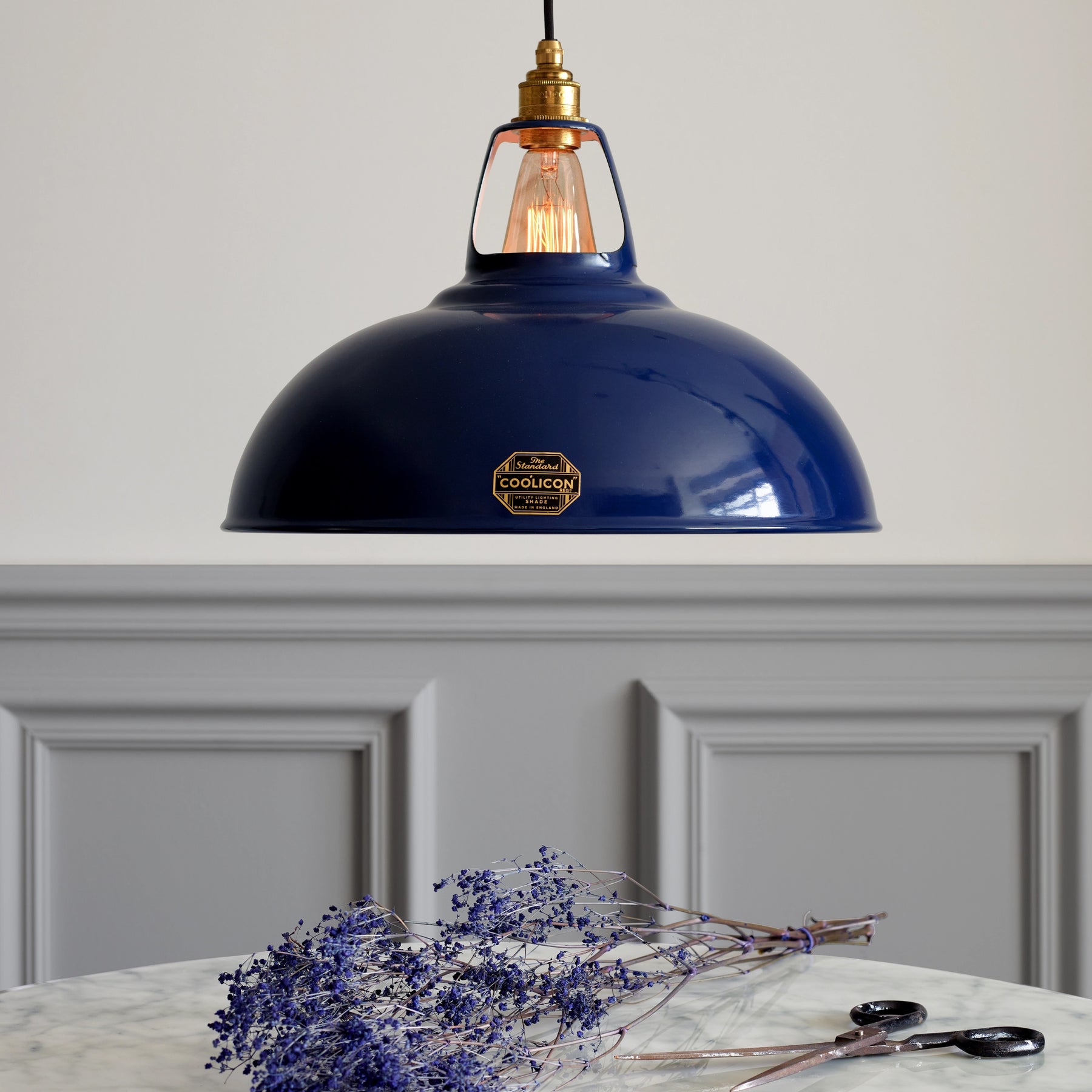 Coolicon, a classic British lighting brand known for its industrial-style pendant lights, combining retro charm with modern craftsmanship for a timeless and functional design.