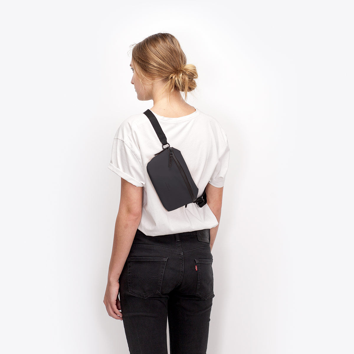 Ucon Acrobatics, Jona Medium Lotus Belt Bag, Clay Nude, Belt Bags,