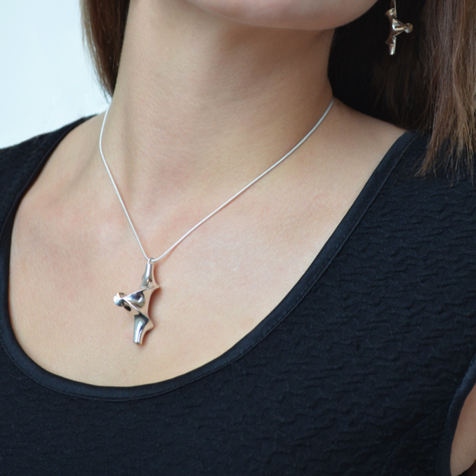 Ameico Classics, Man Ray Kuen Surface Silver Pendant, Jewelry,