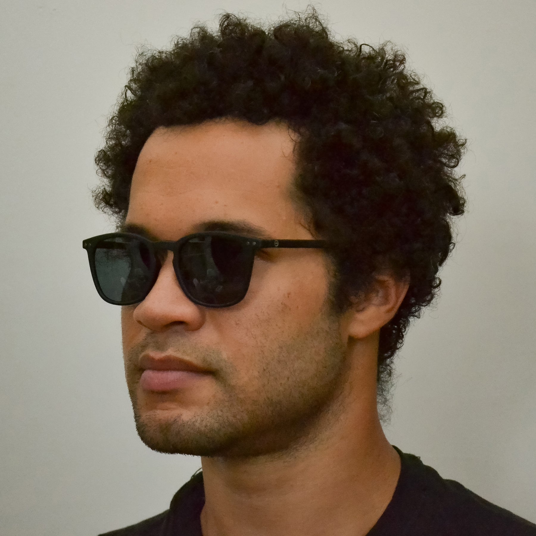 IZIPIZI, Sunglass Readers E Black, Sunglasses,