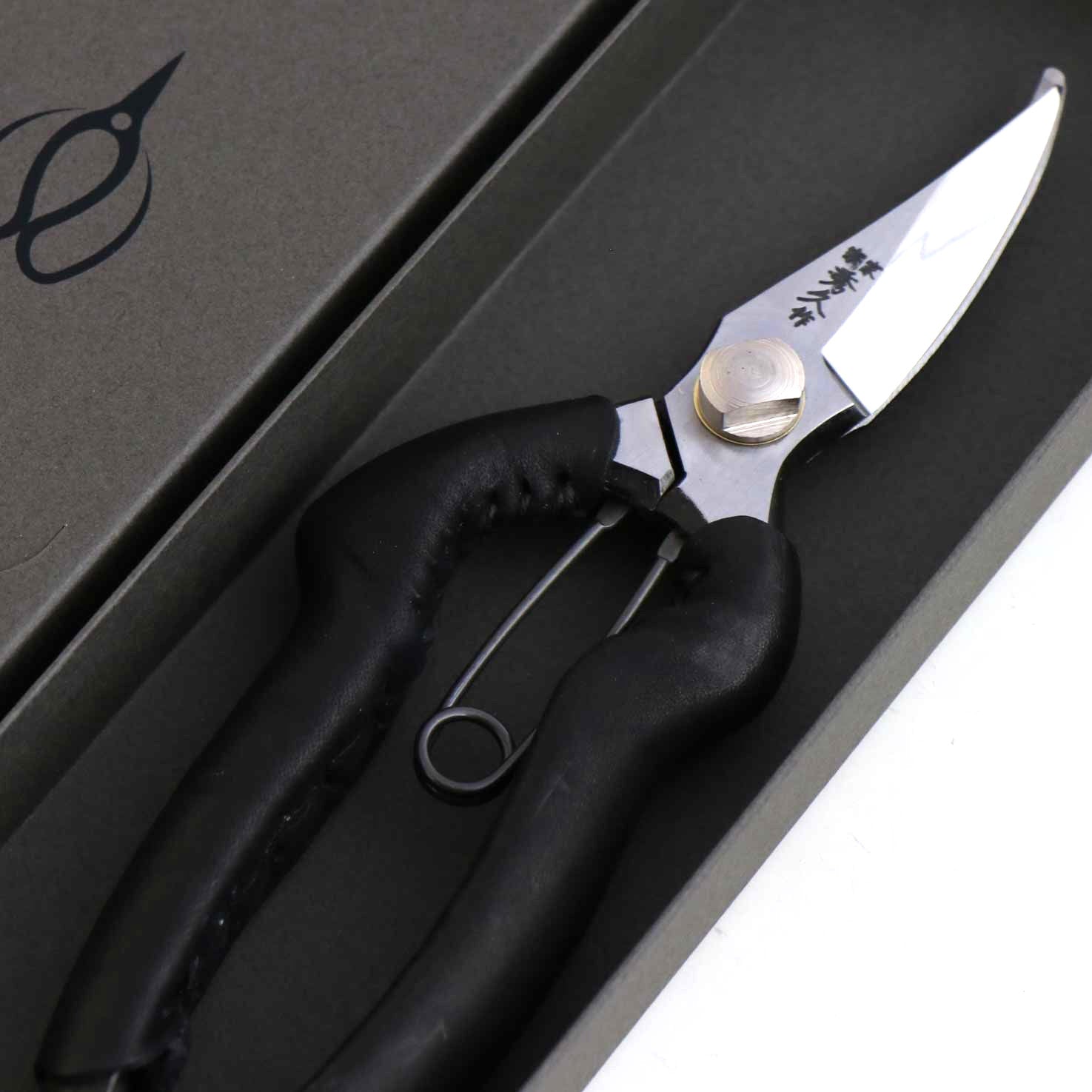 T26-B Pruning Shears, Multi Purpose - Black Leather Grip