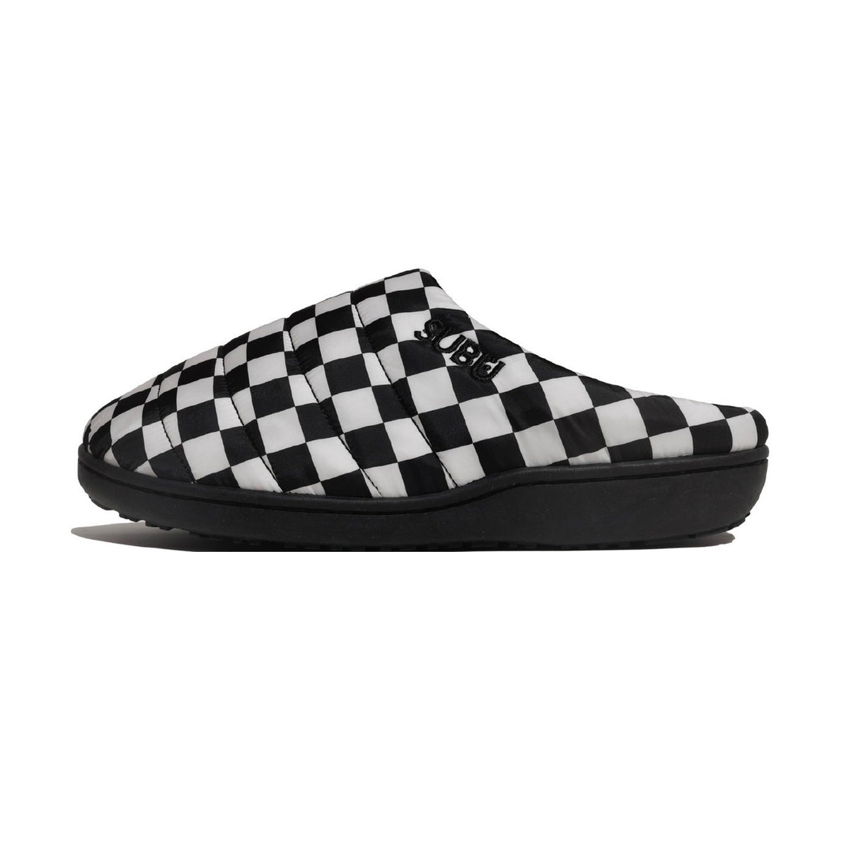 SUBU, a brand known for its stylish, insulated slip-on shoes, offering comfort and warmth with a sleek design, perfect for indoor and outdoor use during colder months.