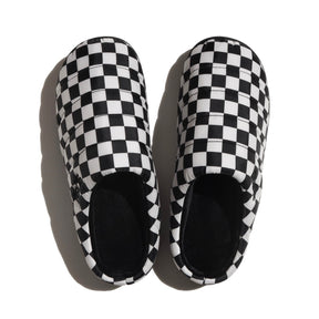 SUBU, a brand known for its stylish, insulated slip-on shoes, offering comfort and warmth with a sleek design, perfect for indoor and outdoor use during colder months.