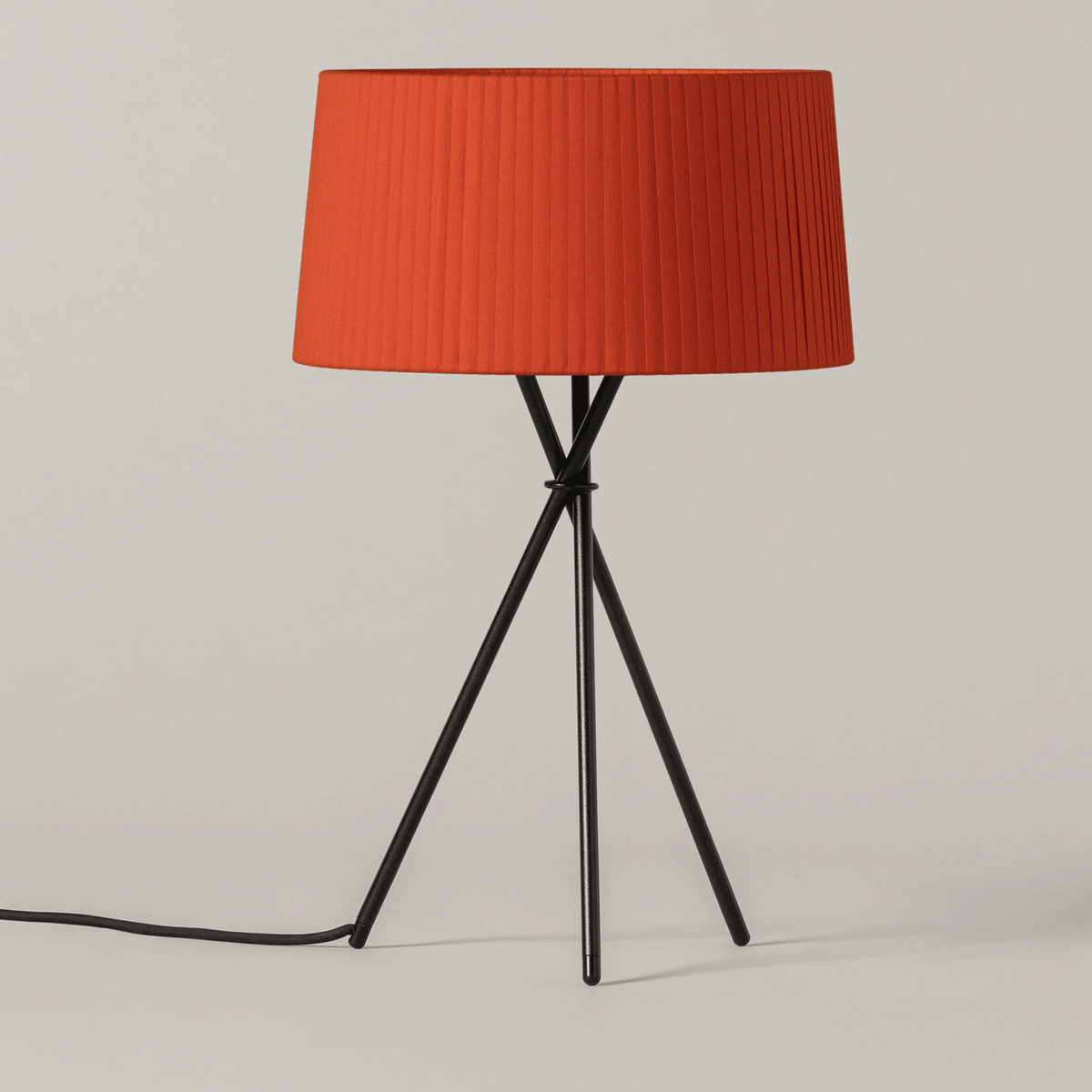 Tripode G6 Table Lamp