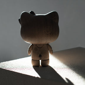 Hello Kitty x Oak