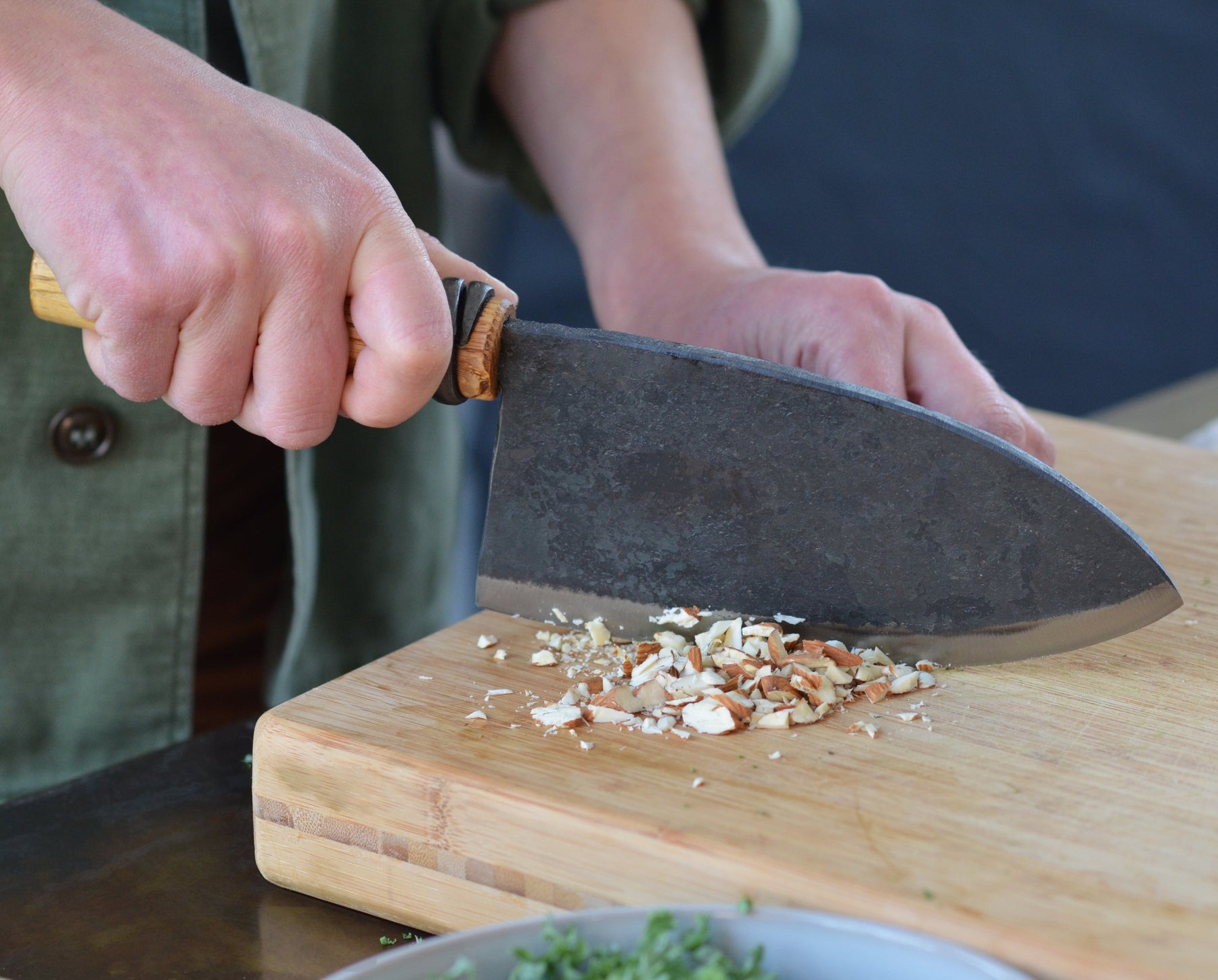 Master Shin's Anvil Chef Knife - Large – Studio H Collection