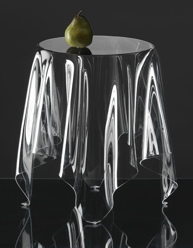 Essey, Grand Illusion Table - Clear - Large, 