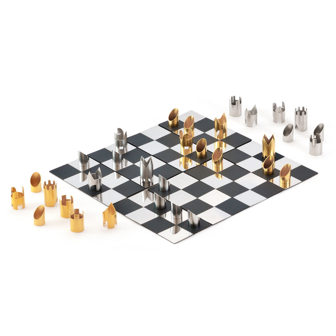 Spassky Fischer, Cy Endfield Travel Chess Set 